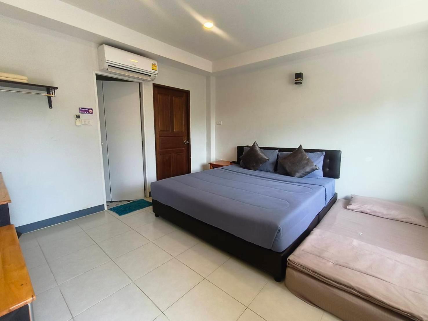 Hotel Nangkam Boutique Donsak Ban Pheng Krong Exterior foto